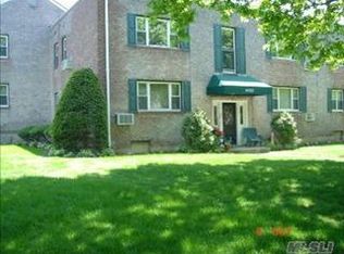 1811 Shipley Ave APT 3, Valley Stream, NY 11580