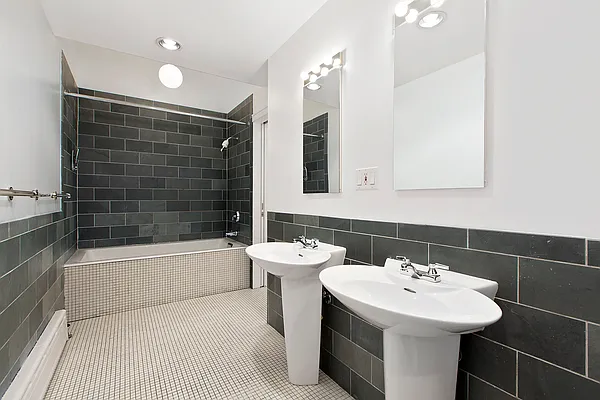 Rented by Halstead Real Estate | media 32