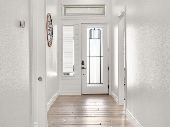 5th image of 14724 Tierra Betancourt Pl