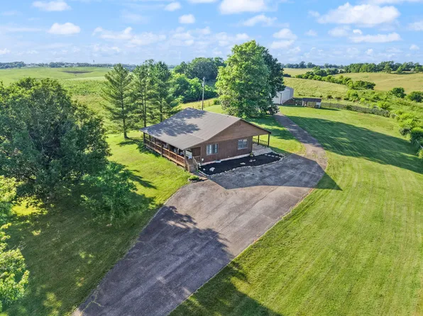 2371 Howards Mill Rd, Mount Sterling, KY 40353