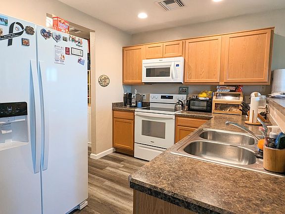 3rd image of 5180 E Desert Straw Ln