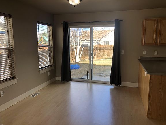 5th image of 171 Woodman Dr