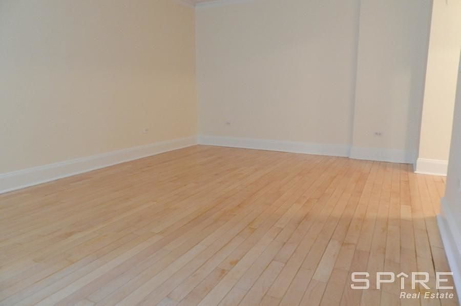 1st image of 31 Jane St APT 3G
