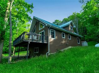 5792 Bonn Way E, Great Valley, NY 14741