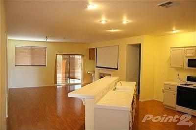 3rd image of 13013 Yale Ct