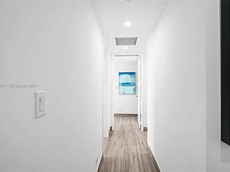 5055 Collins Ave #10H — Photo 30