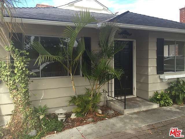 2nd image of 206 Avenida Serra