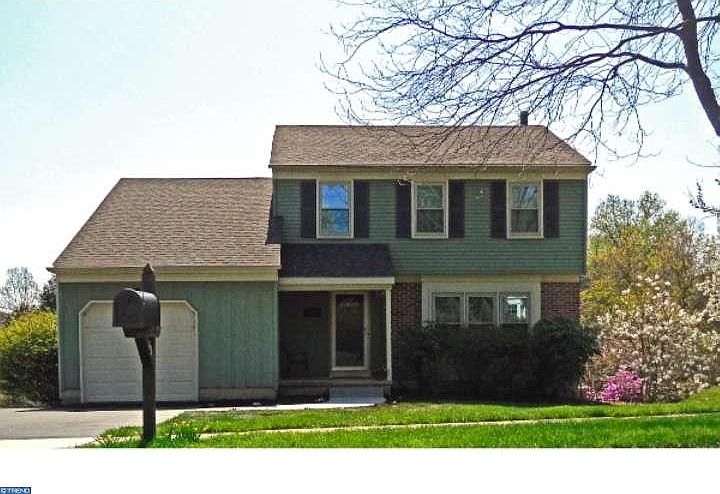 1st image of 42 Winding Hill Dr