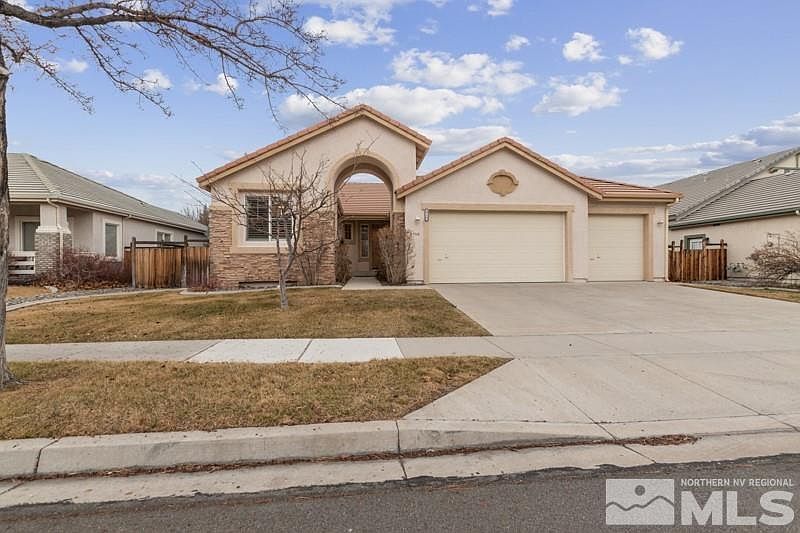 1st image of 6715 Cinnamon Dr