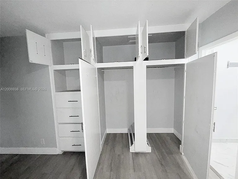 1815 McKinley St #1 — Photo 8