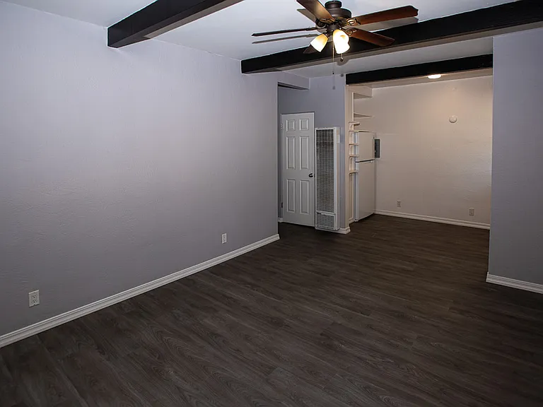 945 High School Way #19 — Photo 3