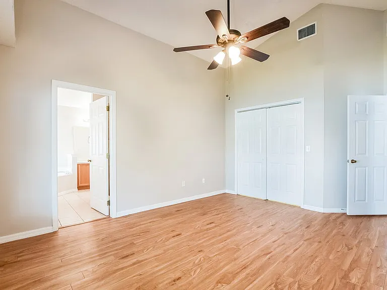 914 Copenhagen Way — Photo 10
