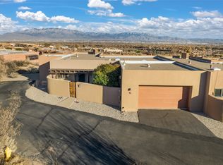 24 Wind Rd NW, Albuquerque, NM 87120