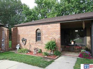 5423 Enterprise Dr, Lincoln, NE 68521