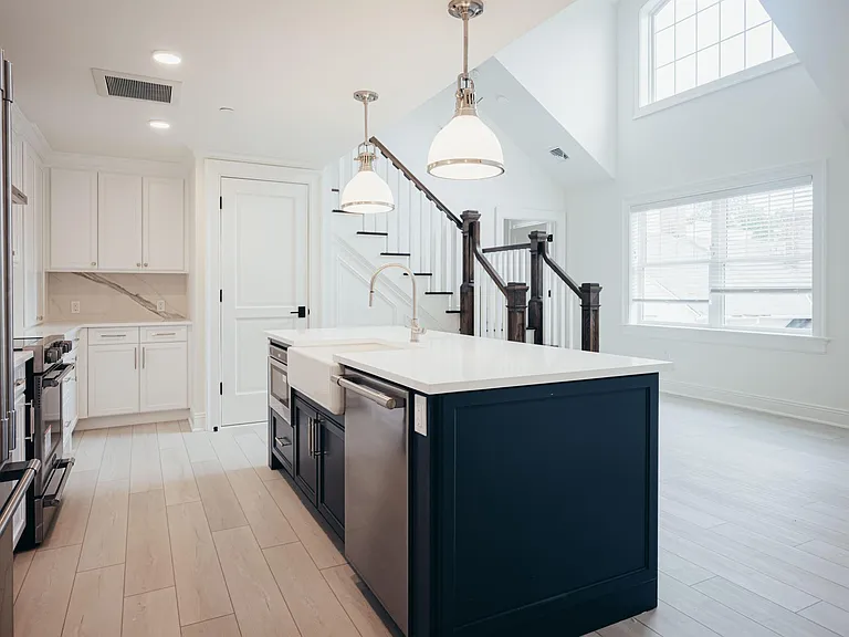 Kitchen/Living Space
