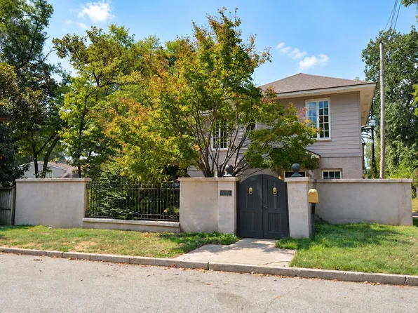 105 N Cox St, Memphis, TN 38104
