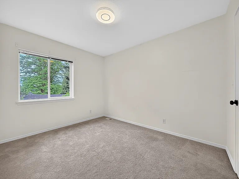 10665 2nd Pl SW — Photo 13