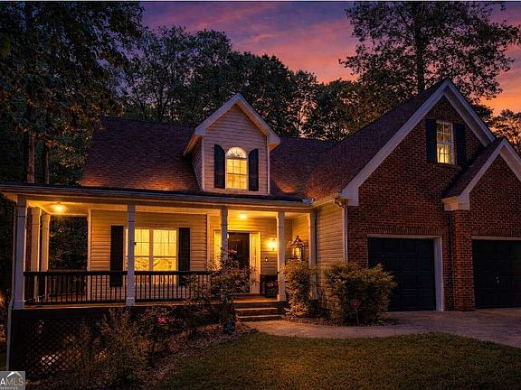 2nd image of 5755 Cedar Ridge Trl