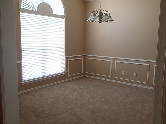5th image of 10315 Cedar Springs Pl NW