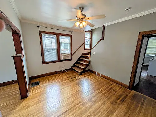 213-215 Dana Ave — Photo 10