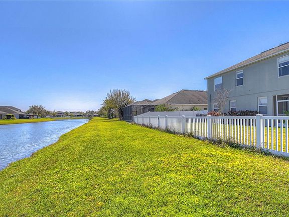 4th image of 11305 Callaway Pond Dr