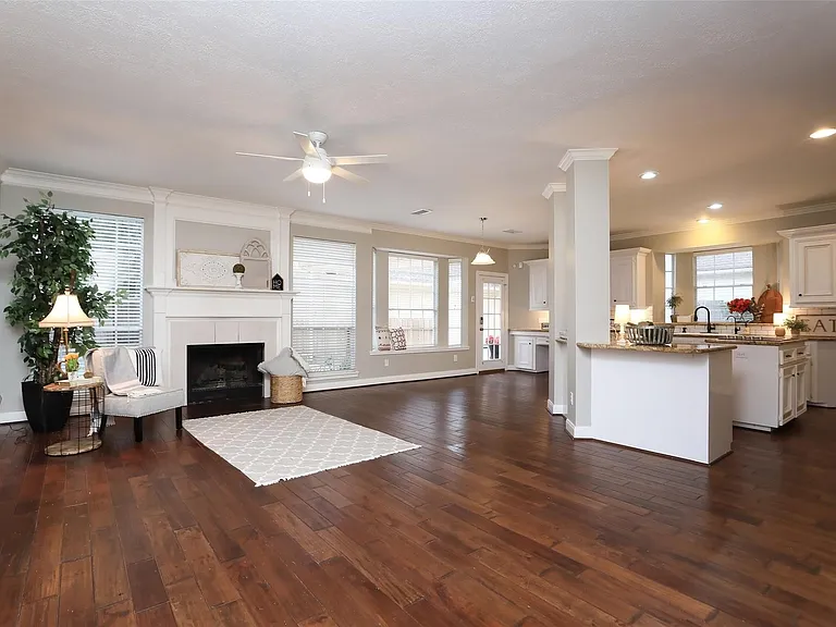 7906 Tizerton Ct — Photo 14