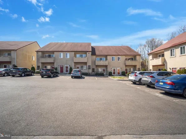 1630 Welsh Rd #40E, Philadelphia, PA 19115