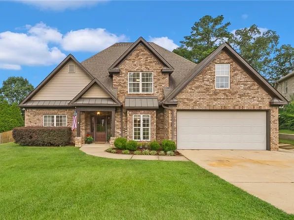 14016 Ash Grove Ln, Northport, AL 35475