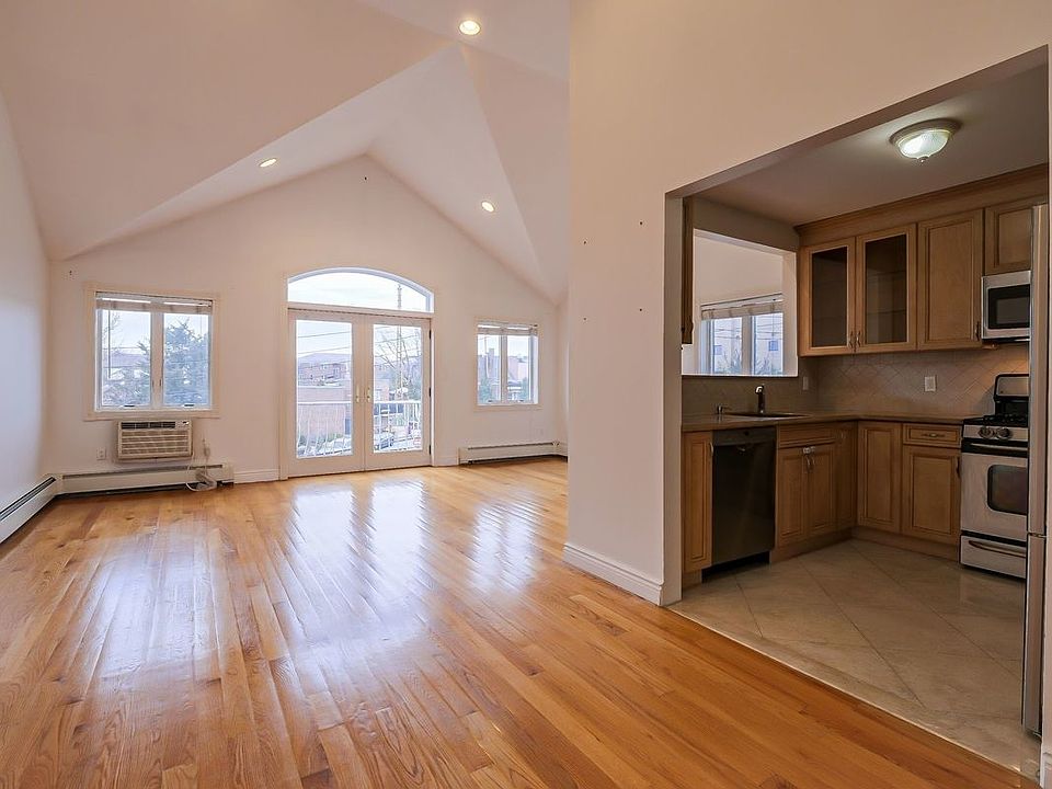 1st image of 212-14 42nd Ave #18C