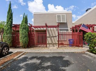 1210 W Fairway Rd #1210, Hollywood, FL 33026