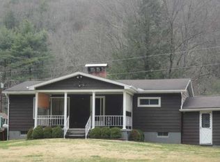 135 Barry Rd, Kennerdell, PA 16374