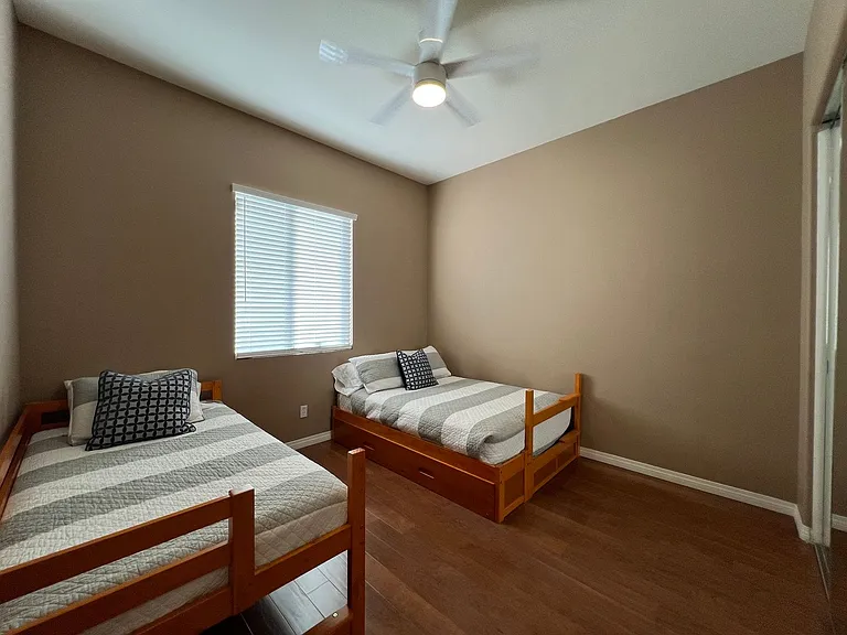 99 Shoreline Dr — Photo 13