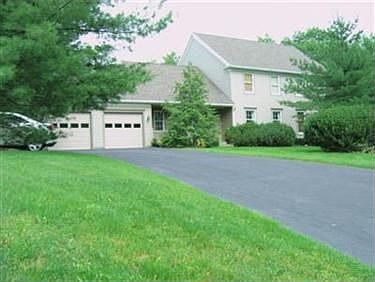 1st image of 11975 Oakwood Ln