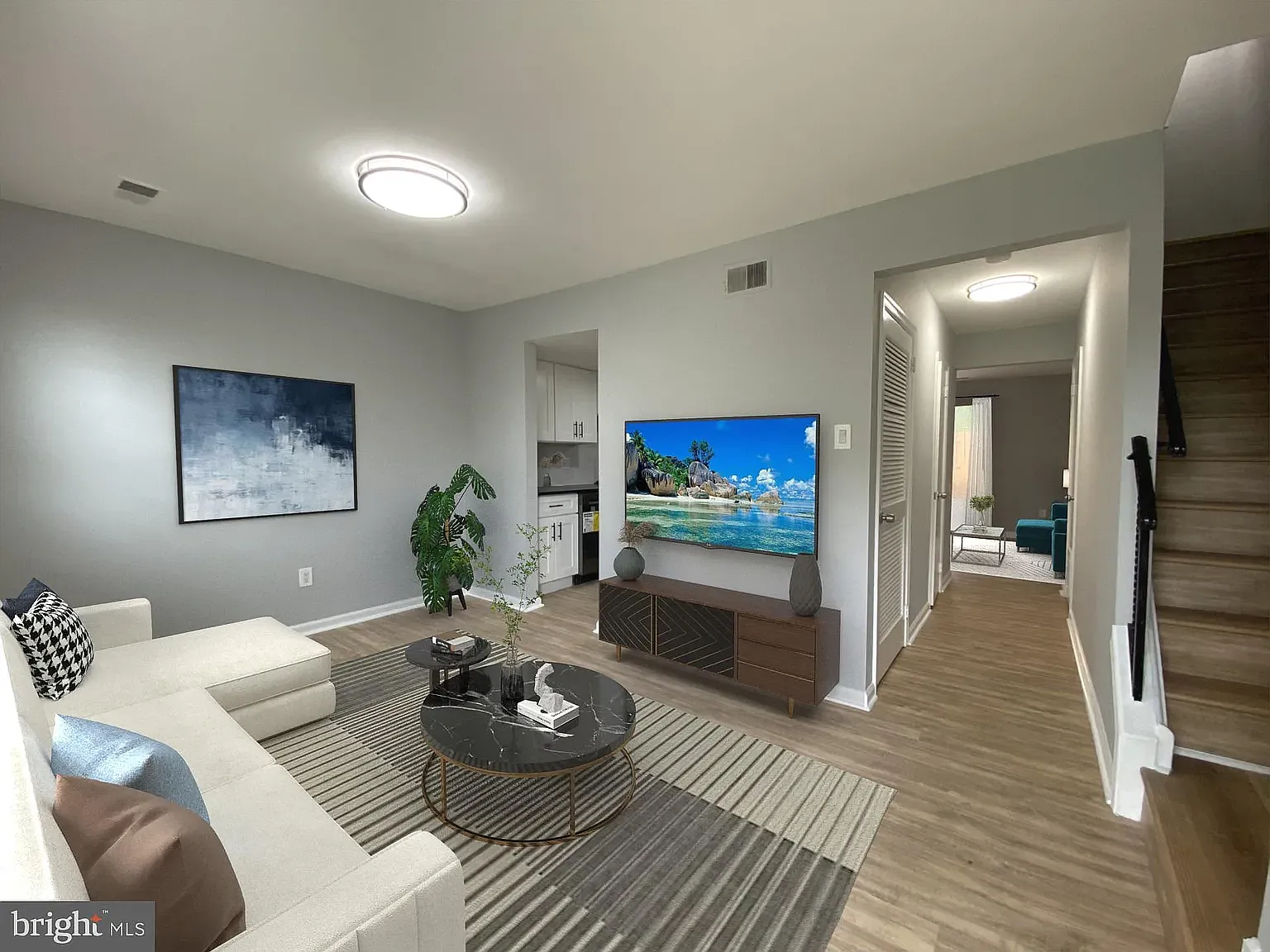 2 bed, 1.5 bath, 1278 sqft, $2,450 — Photo 4