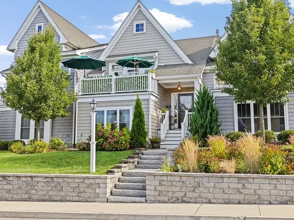 31 Sunflower Way, Plymouth, MA 02360