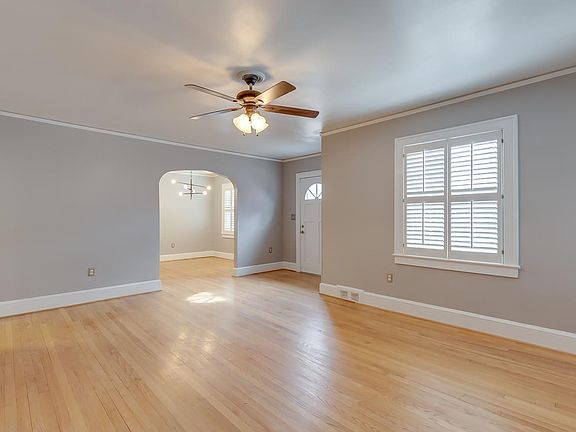 5th image of 115 Cureton St