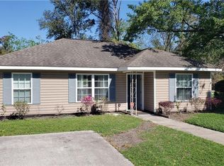 2241 Formosa Cir, Brunswick, GA 31520