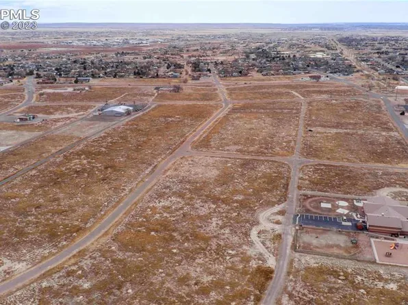 134 W Idaho Springs Dr, Pueblo West, CO 81007