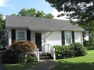 542 W 400 N, Patoka, IN 47666