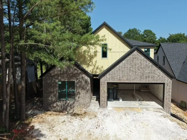 308 S Happy Hollow Rd, Fayetteville, AR 72701