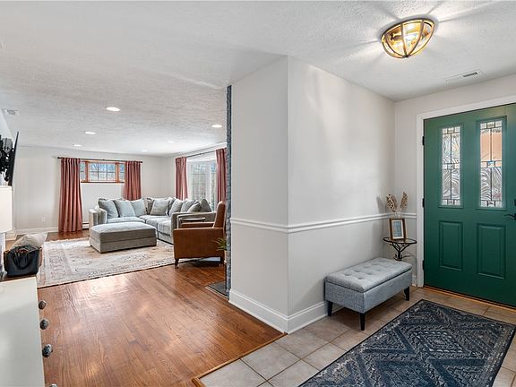 4th image of 114 Orchard Hilands Dr