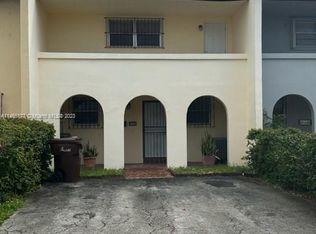 6945 W 2nd Way, Hialeah, FL 33014