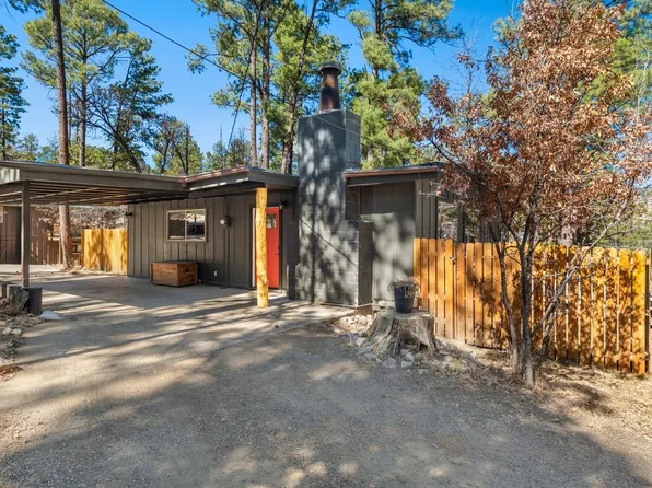 402 4th St, Ruidoso, NM 88345