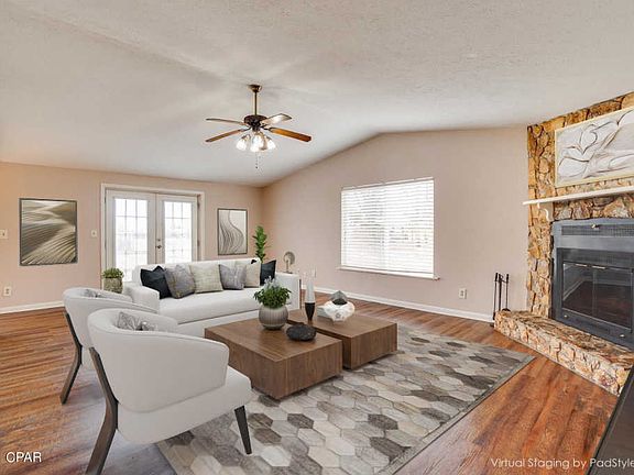 3rd image of 6302 Lake Dr