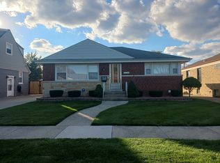 (Undisclosed Address), Westchester, IL 60154