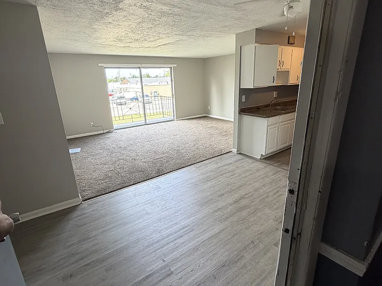 6400 Kingsdale Blvd #201 — Photo 14
