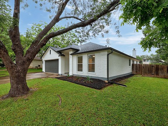 4th image of 13101 Fieldgate Dr