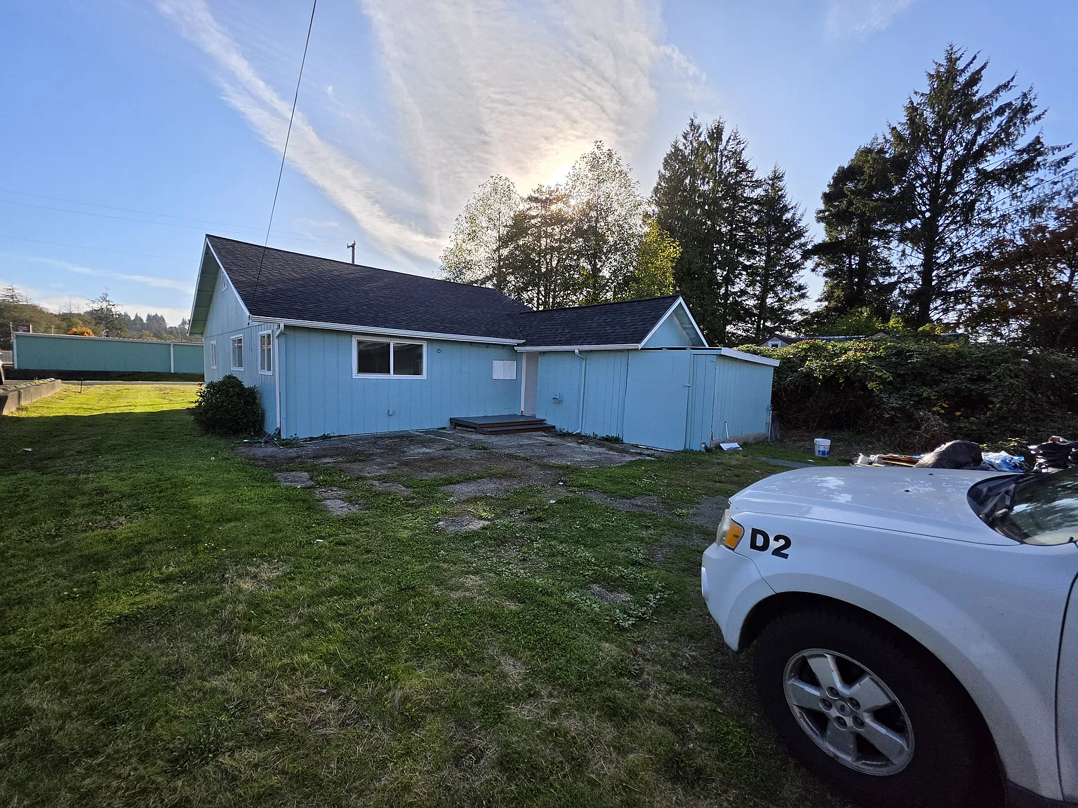3 bed, 1320 sqft, $1,700 — Photo 2