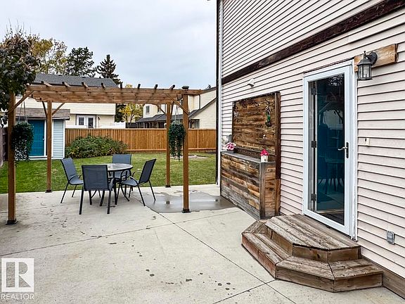 4th image of 4619 35th Ave NW