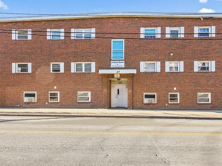 27 Jackson St #G2 — Photo 1